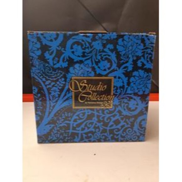 Veronese Design Mermaid Sitting In A Seashell Sculpture - Picture 5 of 6